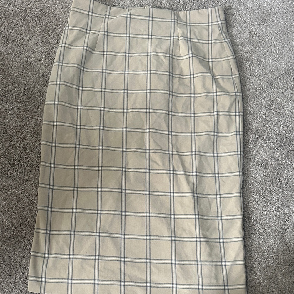 Classic Plaid Beige Skirt